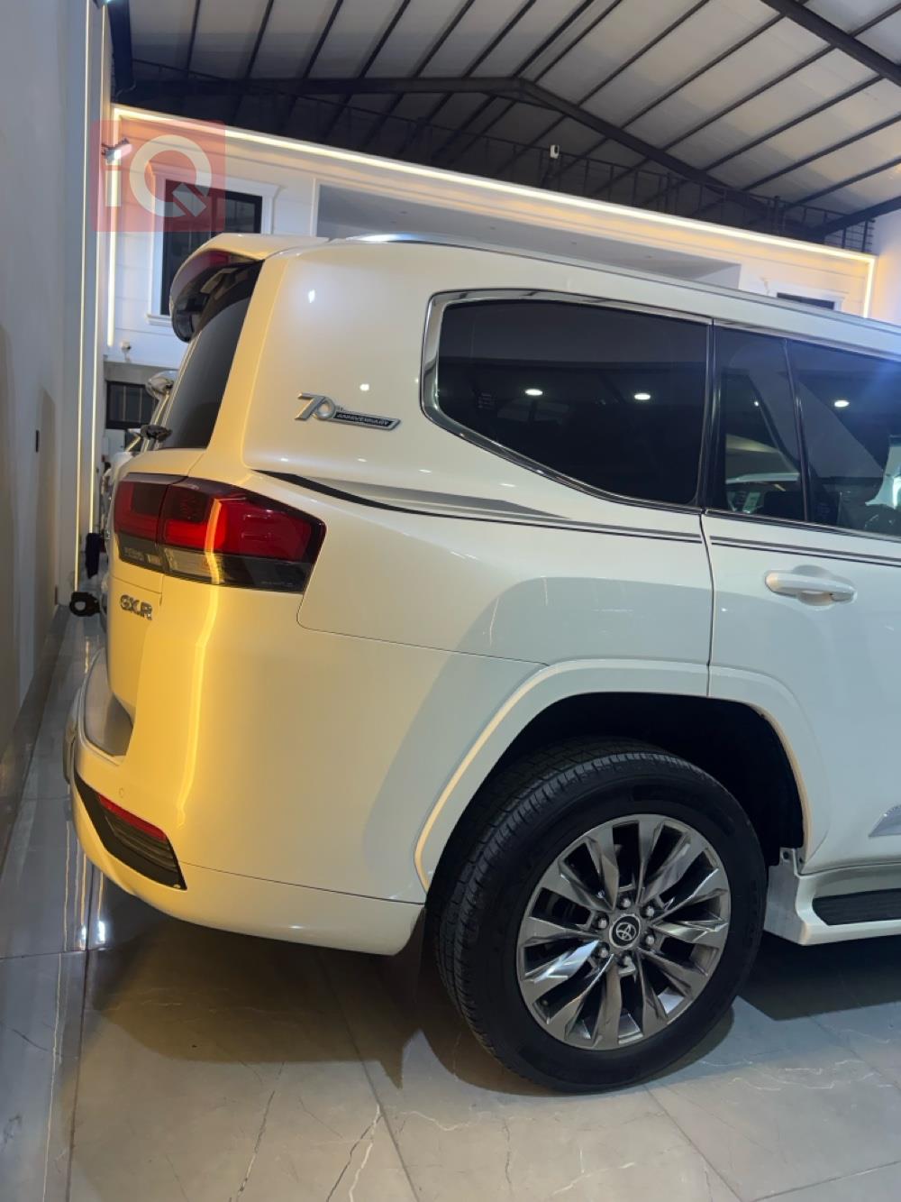 تويوتا لاندكروزر